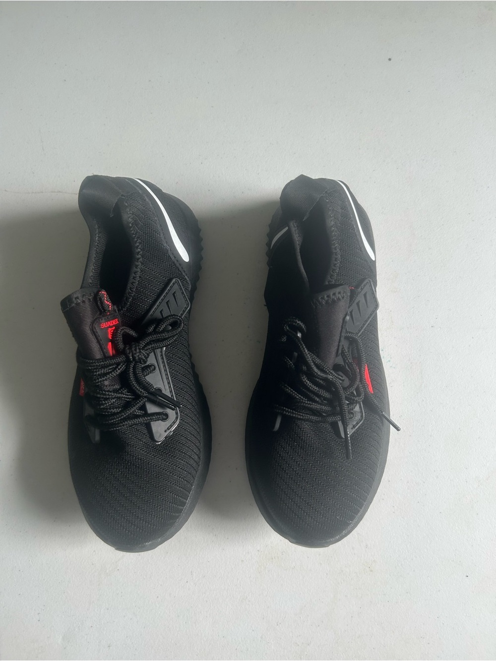 Men's Black Knit Sneakers with Red Detail - Picture 1 of 12